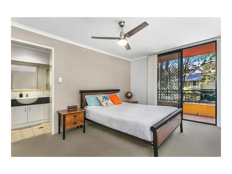 1/21 Dopson Street, Taringa QLD 4068