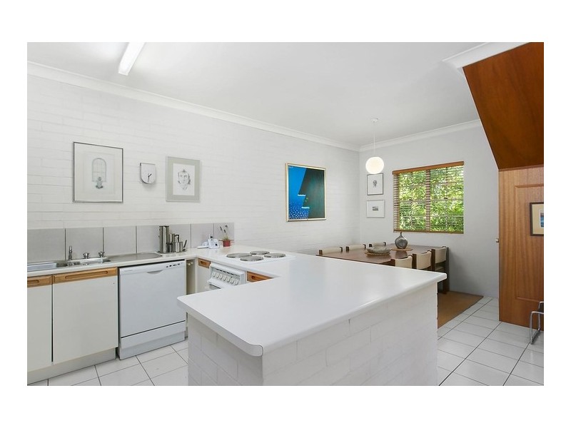 2/286 Harcourt Street, Teneriffe QLD 4005
