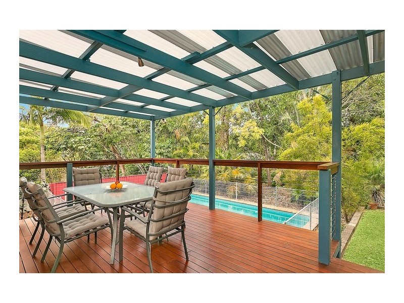 10 Pictavia Street, Toowong QLD 4066