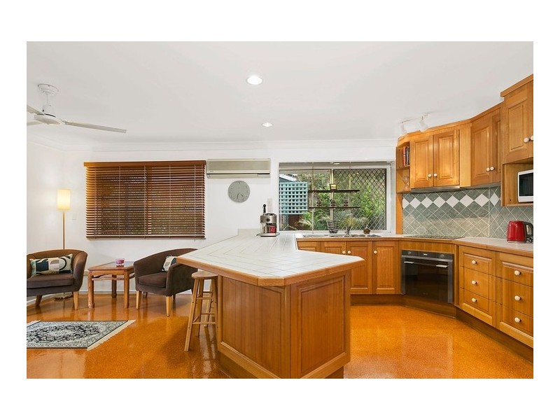 10 Pictavia Street, Toowong QLD 4066