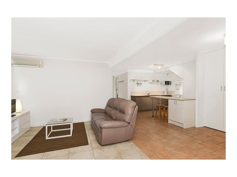 10 Pictavia Street, Toowong QLD 4066