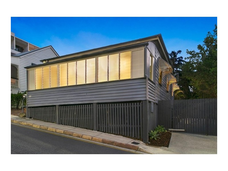 54 Bradley Street, Spring Hill QLD 4000