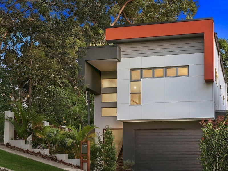 53 Raglan Street, St Lucia QLD 4067