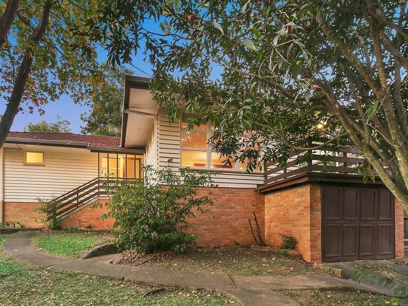 23 Francis Terrace, Taringa QLD 4068