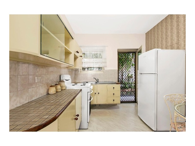 4/33 Oxlade Drive, New Farm QLD 4005
