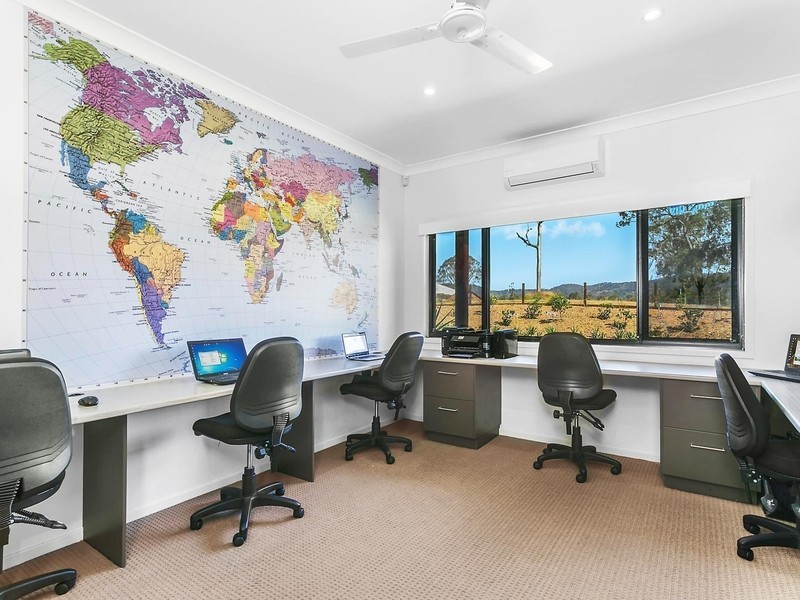 7 Twilight Close, Highvale QLD 4520