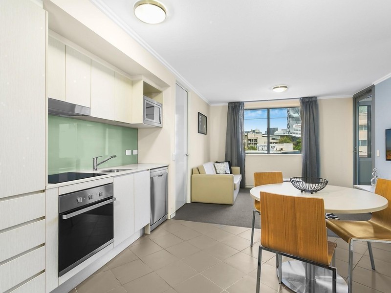 304/35 Peel Street, South Brisbane QLD 4101