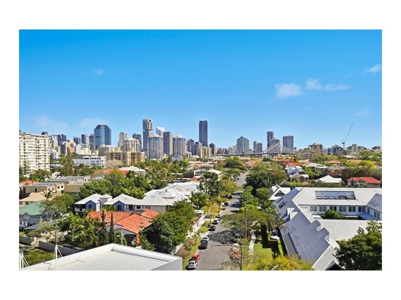 16/102 Oxlade Drive, New Farm QLD 4005