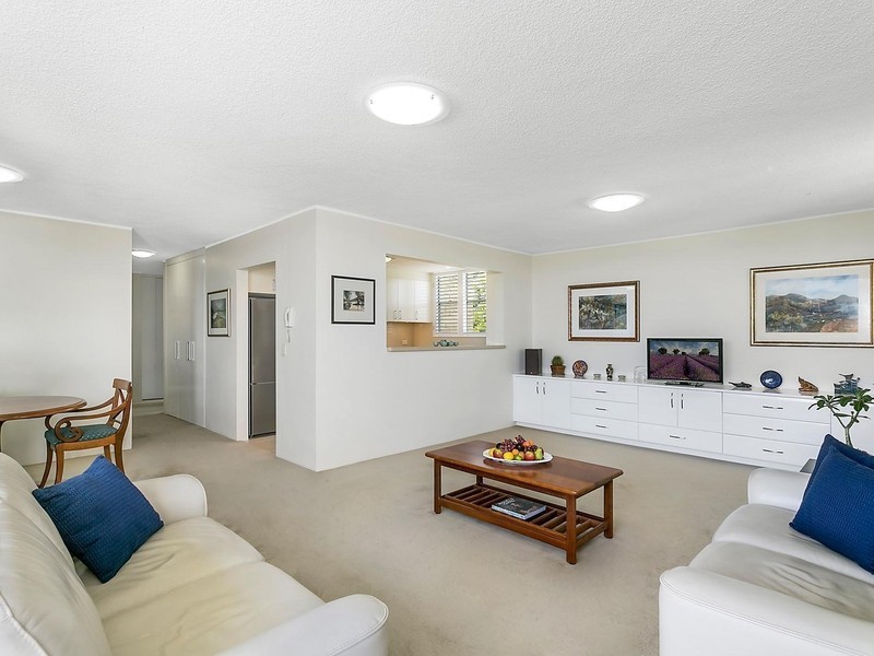 17/36 Jerdanefield Road, St Lucia QLD 4067