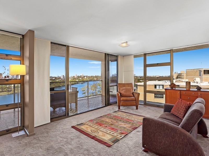 36/72 Sandford Street, St Lucia QLD 4067
