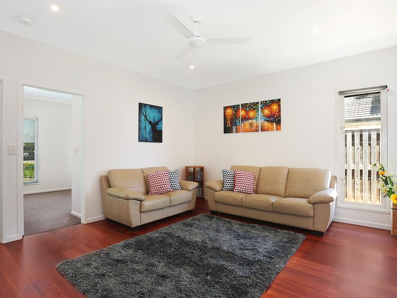 27 Paperbark Circuit, Moggill QLD 4070