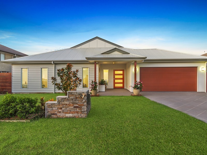 27 Paperbark Circuit, Moggill QLD 4070