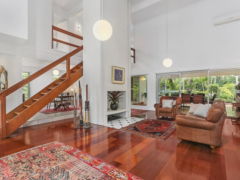 20 Crestview Street, Kenmore QLD 4069