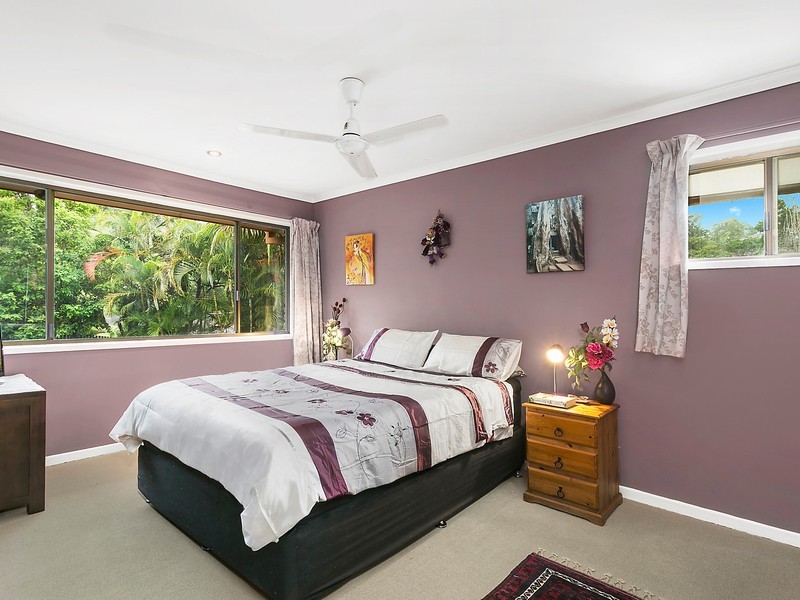 34 Broadmoor Street, Kenmore Hills QLD 4069