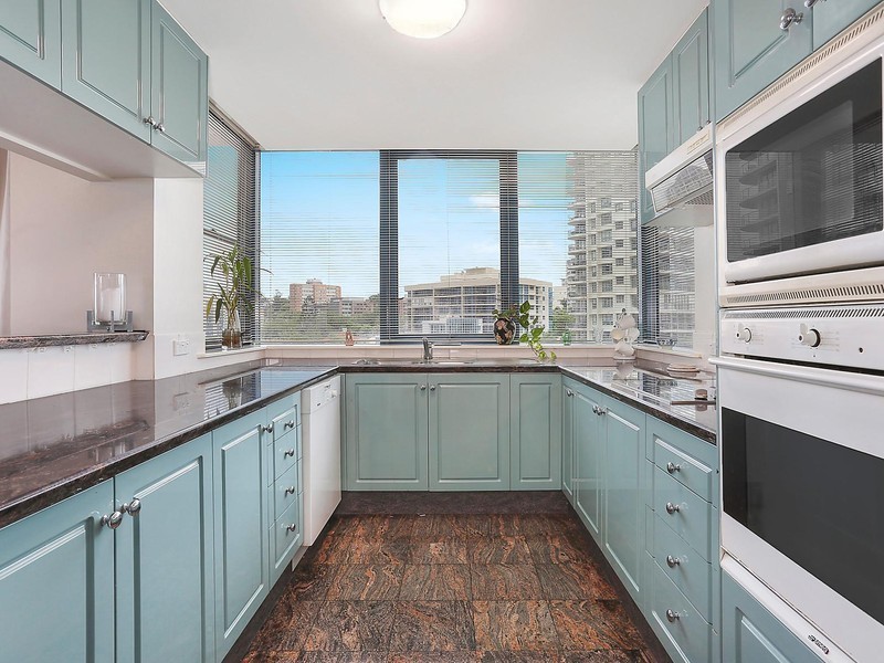 23/8 Goodwin Street, Kangaroo Point QLD 4169