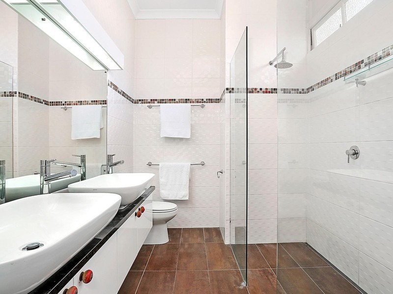 10 Crescent Road, Hamilton QLD 4007