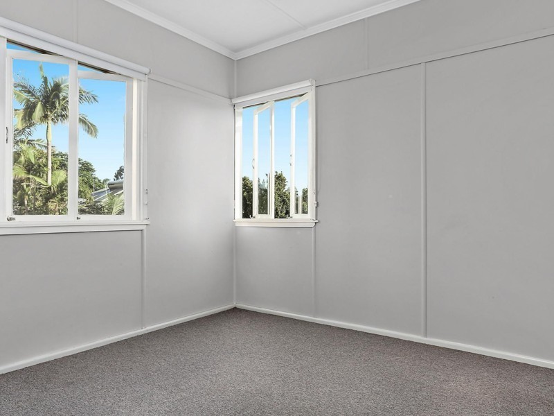 34 Goldsbrough Road, Taringa QLD 4068