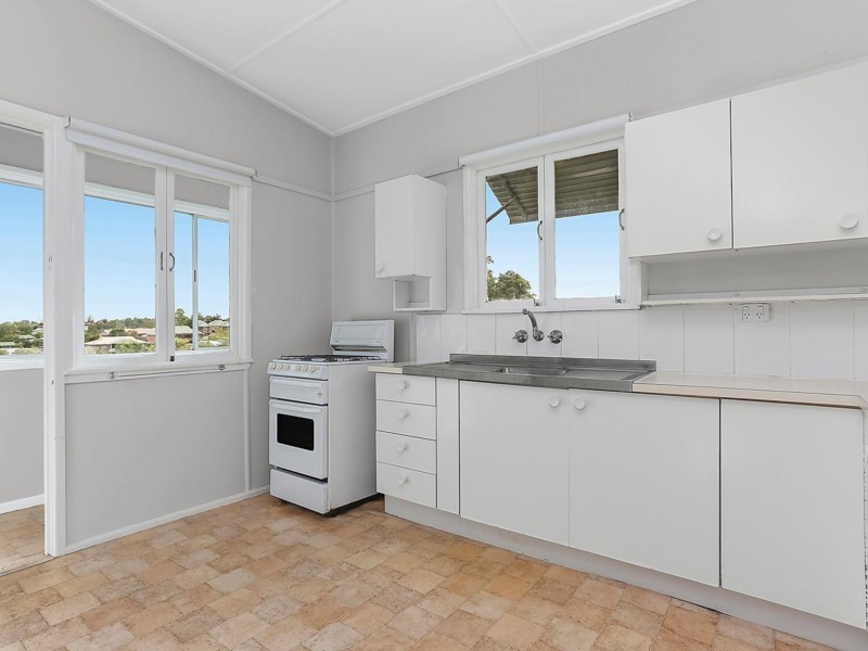 34 Goldsbrough Road, Taringa QLD 4068