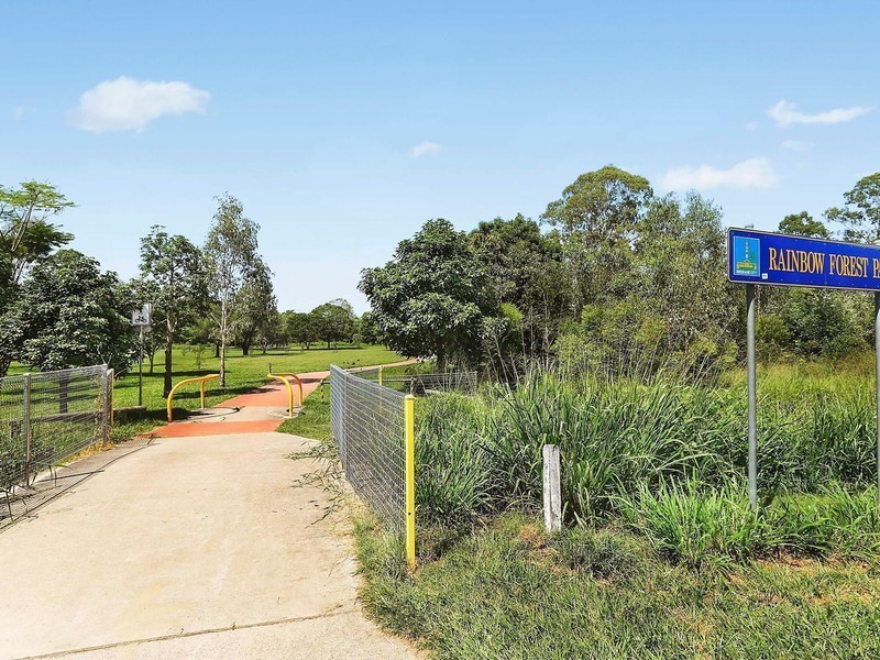 19 Harefield Street, Indooroopilly QLD 4068