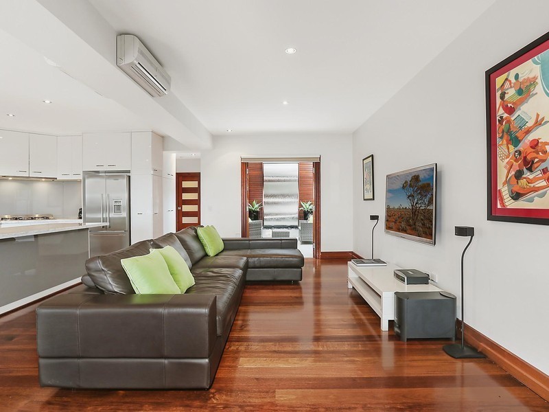 22 Imperial Terrace, Paddington QLD 4064