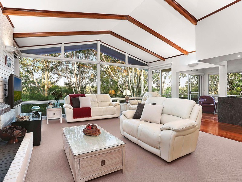 17 Rafting Ground Road, Brookfield QLD 4069