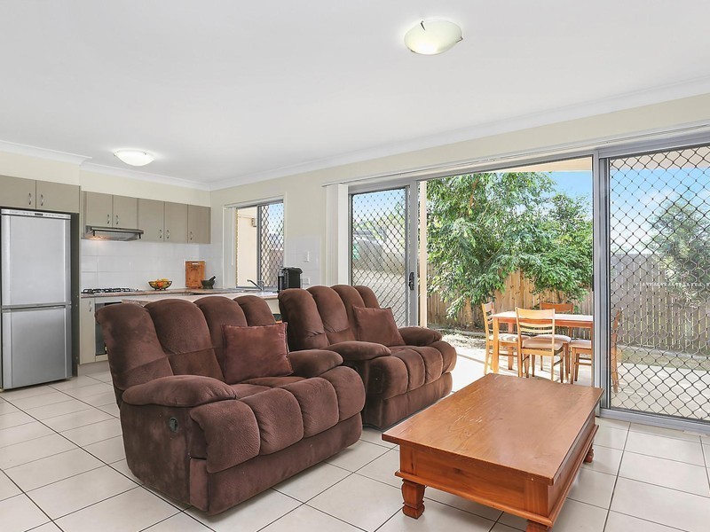 8/2 Grandly Street, Doolandella QLD 4077