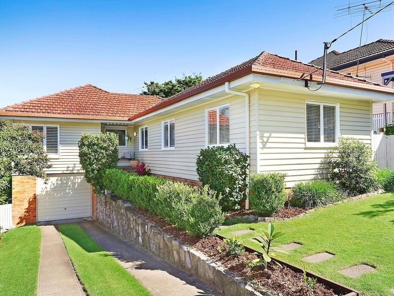 46 Coverdale Street, Indooroopilly QLD 4068