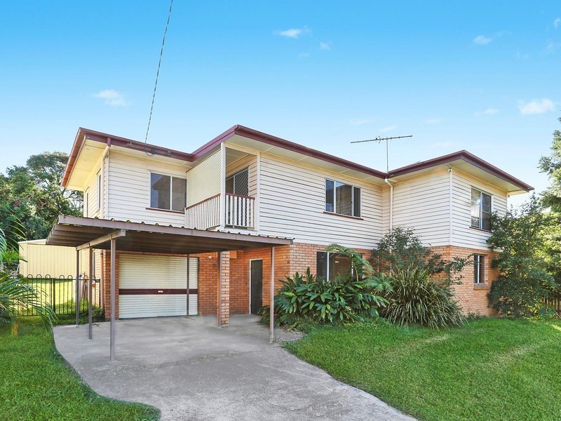 19 Lancelot Street, Tennyson QLD 4105