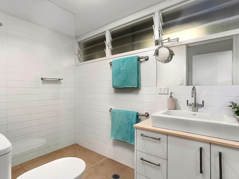 20 Greer Street, Bardon QLD 4065