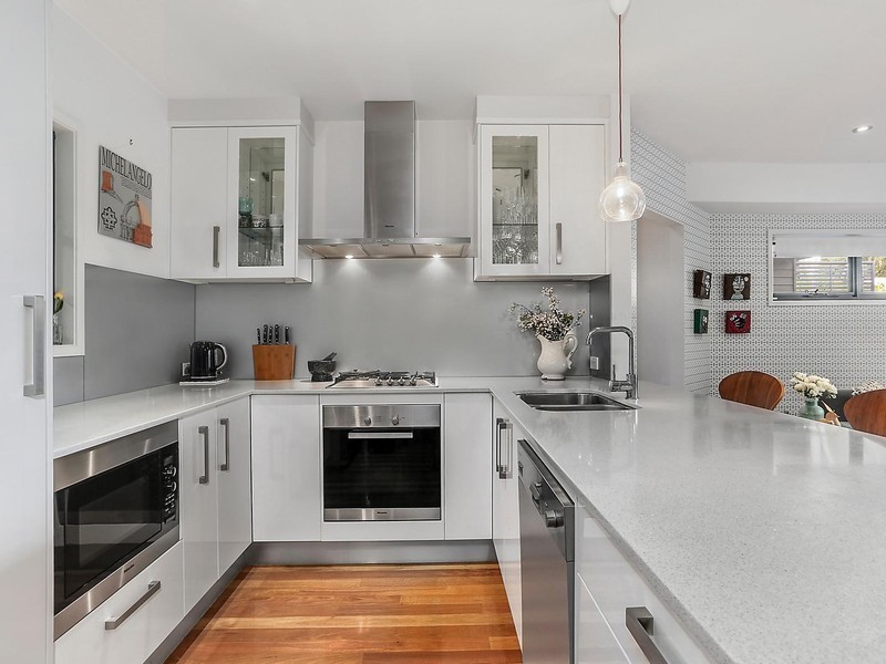 9/111 Elizabeth Street, Toowong QLD 4066