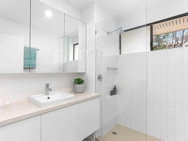 4/48 Elizabeth Street, Toowong QLD 4066