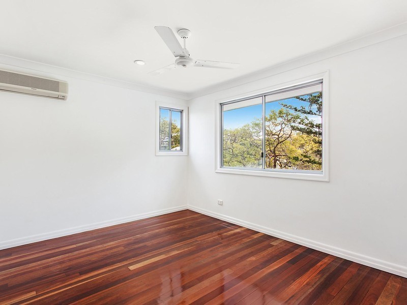 20 Saunders Street, Indooroopilly QLD 4068