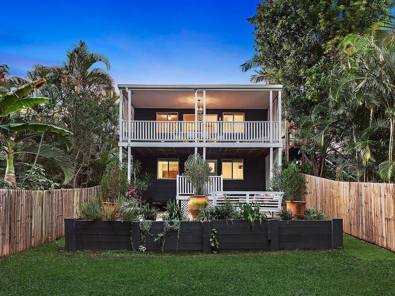 16 Victoria Street, Ashgrove QLD 4060