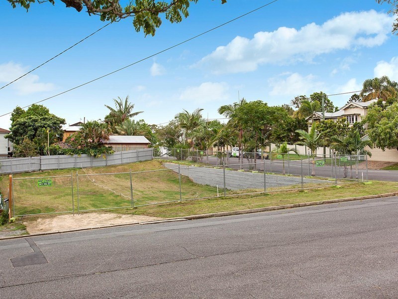 49 Kinnaird Street, Ashgrove QLD 4060