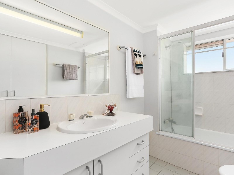 1/23 Lucinda Street, Taringa QLD 4068