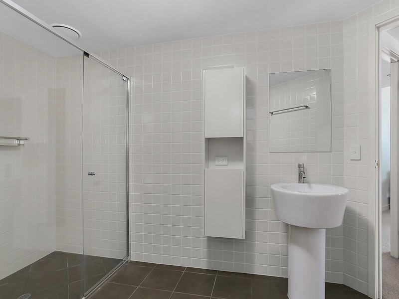 63/18 Tank Street, Brisbane City QLD 4000