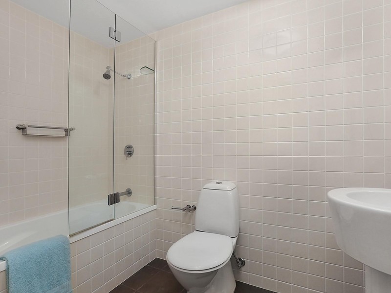 63/18 Tank Street, Brisbane City QLD 4000