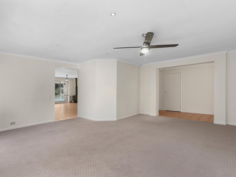 30 Richmond Place, Forest Lake QLD 4078