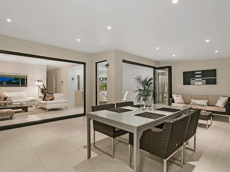 2/1 Austral Street, St Lucia QLD 4067