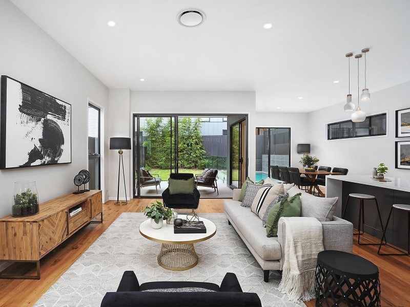 23 Eleventh Avenue, St Lucia QLD 4067