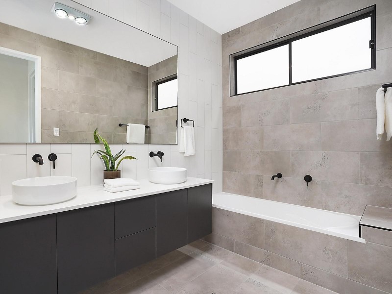 23 Eleventh Avenue, St Lucia QLD 4067