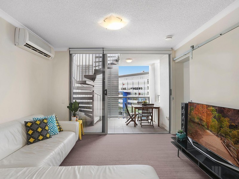 610/8 Cordelia Street, South Brisbane QLD 4101