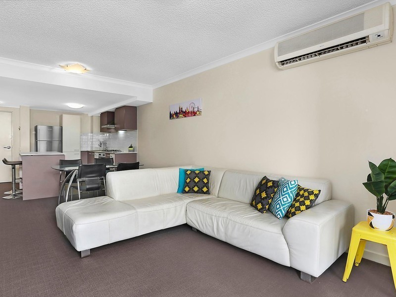 610/8 Cordelia Street, South Brisbane QLD 4101
