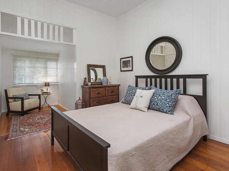 31 Camp Street, Toowong QLD 4066