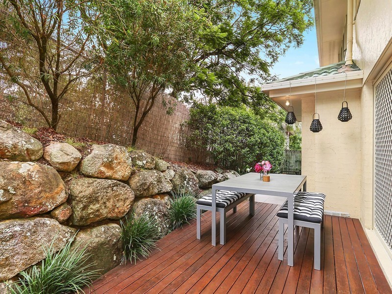 32 Carrington Road, Indooroopilly QLD 4068