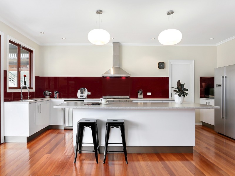 16 Catherine Street, Woolloongabba QLD 4102