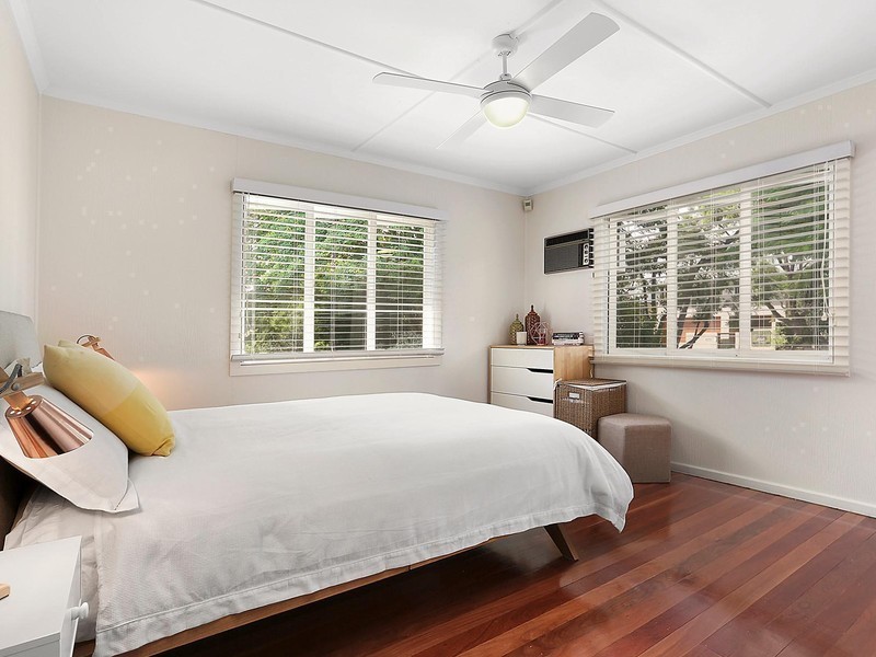 135 Payne Street, Indooroopilly QLD 4068