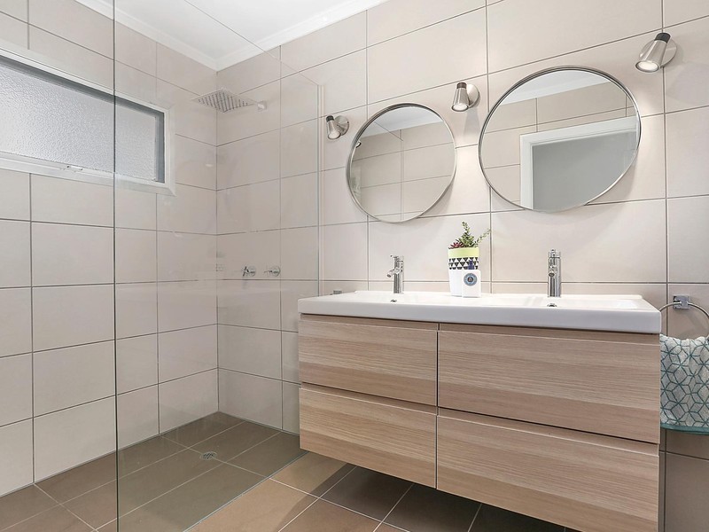 135 Payne Street, Indooroopilly QLD 4068