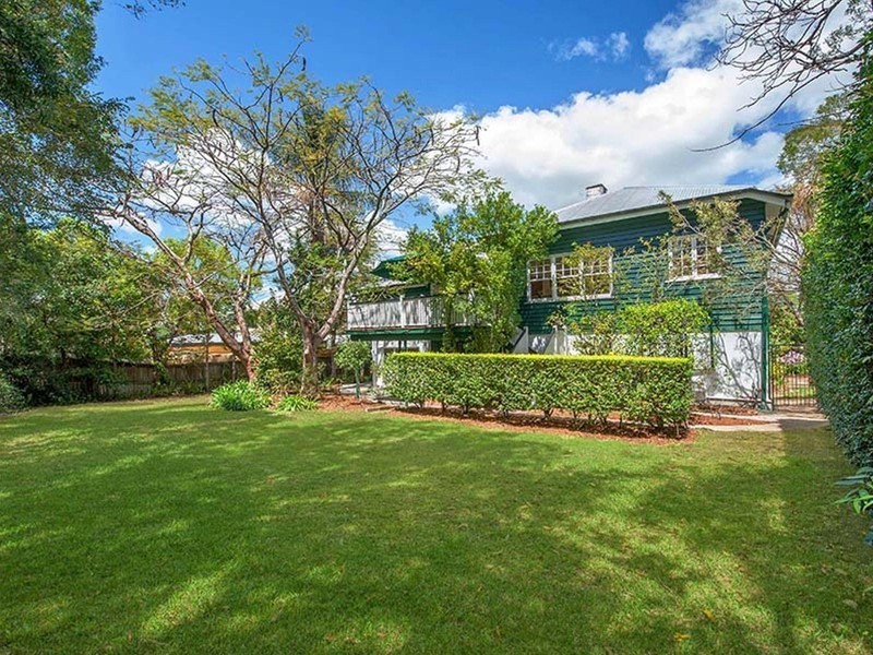 1 Burilda Street, Hendra QLD 4011