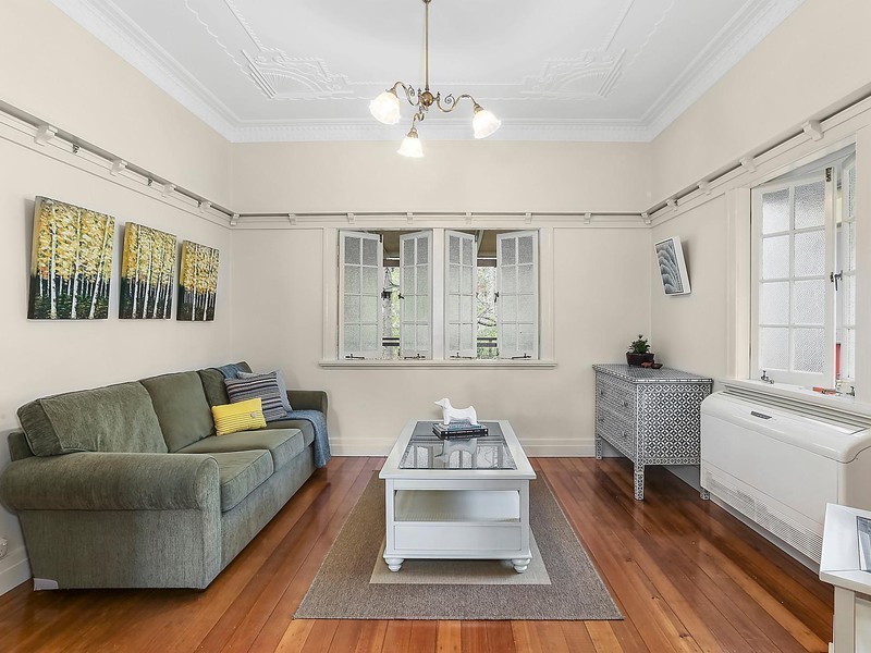 4 Keltie Street, Taringa QLD 4068